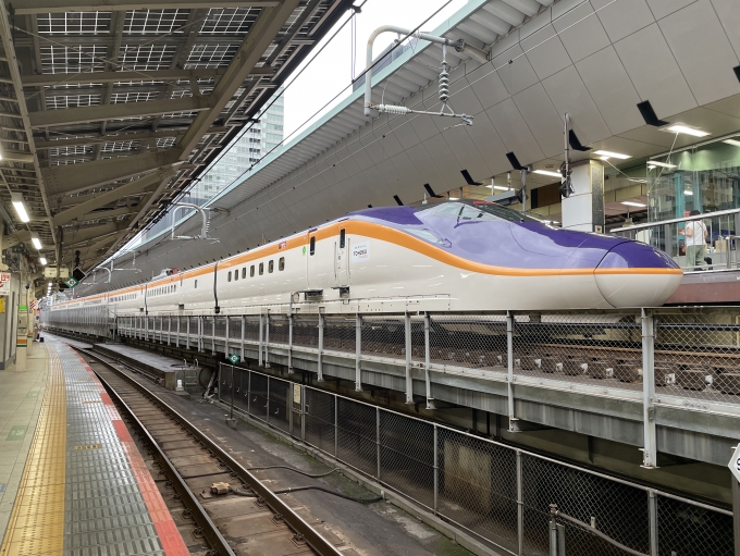 鉄道フォト・写真：JR東日本 E8系新幹線電車 つばさ E811-1 東京駅 (JR) 鉄道フォト・写真 by abikoshiyさん - 撮影日 2024/06/30 17:41