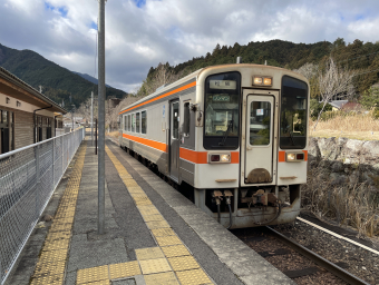 JR東海 キハ11-306 (キハ11形) 車両ガイド | レイルラボ(RailLab)