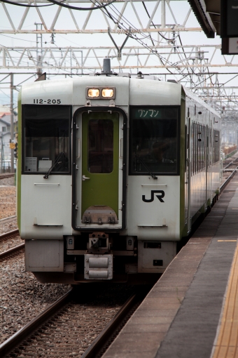 JR東日本 キハ112形 キハ112-205 鉄道フォト・写真 by trdamさん 倉賀野駅：2013年08月02日12時ごろ