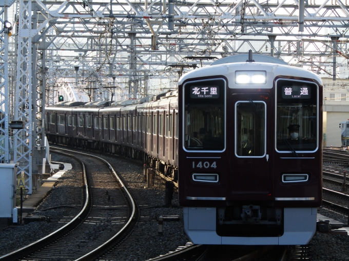 阪急電鉄 阪急1300系電車 1404 十三駅 鉄道フォト・写真 by I love
