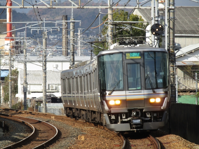 JR西日本 クモハ223形 クモハ223-6110 鉄道フォト・写真 by I love 阪急電車さん 北伊丹駅：2022年12月29日13時ごろ