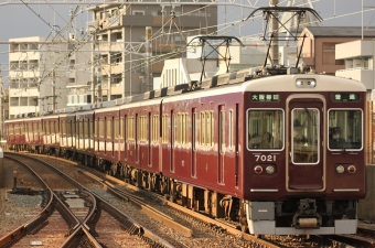 阪急電鉄 7021 (阪急7000系) 車両ガイド | レイルラボ(RailLab)