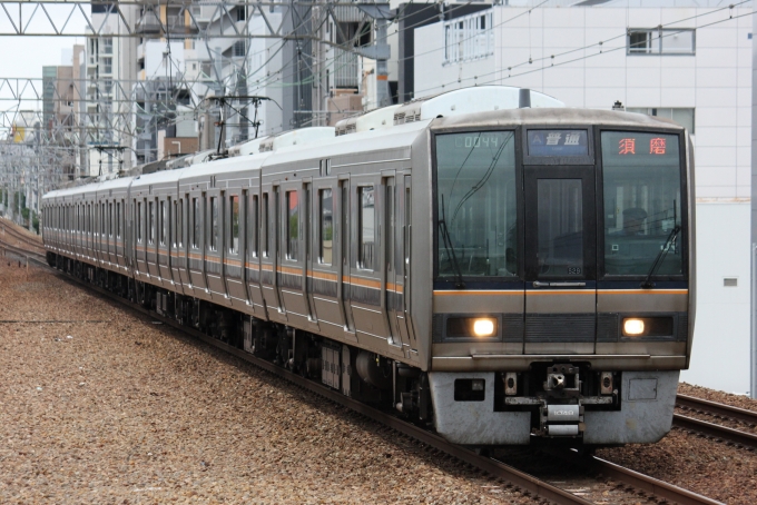 鉄道フォト・写真：JR西日本207系電車 クハ206-1048 さくら夙川駅 鉄道フォト・写真 by I love 阪急電車さん - 撮影日 2023/10/09 15:13