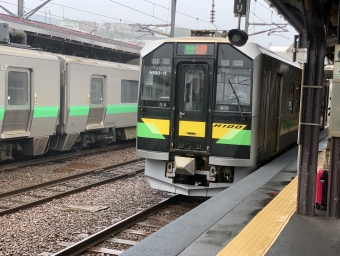 JR北海道 H100形 H100-11 鉄道フォト・写真 by SE kitaさん 小樽駅：2022年08月16日16時ごろ