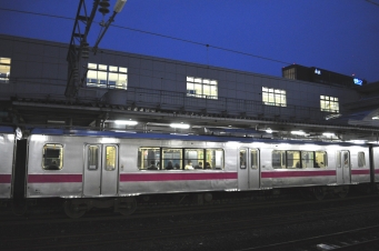 JR東日本 サハ701形 サハ701-8 鉄道フォト・写真 by クモハ701-1009さん 秋田駅：2022年09月23日17時ごろ