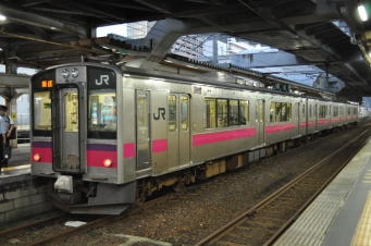 JR東日本 クモハ701形 クモハ701-1 鉄道フォト・写真 by ABEさん 秋田駅：2022年10月01日17時ごろ