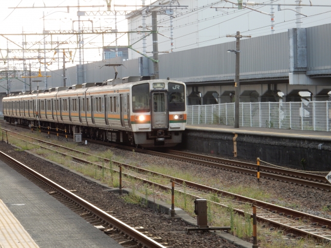 鉄道フォト・写真：JR東海 国鉄211系電車 クモハ211-5045 草薙駅 (JR) 鉄道フォト・写真 by 313系2350番台W1編成海シスさん - 撮影日 2022/10/11 16:11