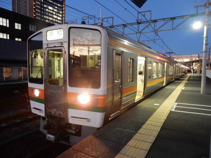 鉄道フォト・写真：JR東海 国鉄211系電車 クハ210-5056 草薙駅 (JR) 鉄道フォト・写真 by 313系2350番台W1編成海シスさん - 撮影日 2022/11/21 16:59