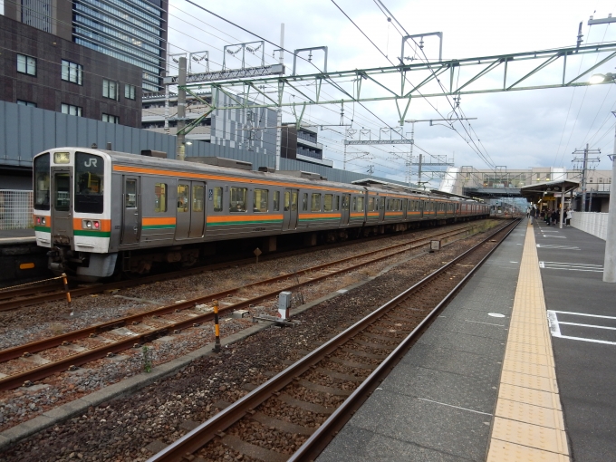 鉄道フォト・写真：JR東海 国鉄211系電車 クハ210-5041 草薙駅 (JR) 鉄道フォト・写真 by 313系2350番台W1編成海シスさん - 撮影日 2022/11/30 16:12