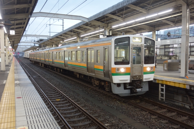 鉄道フォト・写真：JR東海 国鉄211系電車 クハ210-5047 静岡駅 鉄道フォト・写真 by 313系2350番台W1編成海シスさん - 撮影日 2022/10/05 16:53