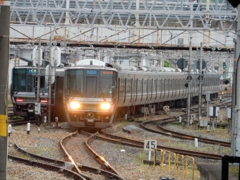 クハ222-2022 鉄道フォト・写真