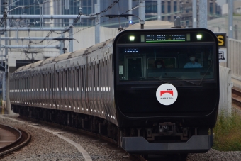 JR東日本E235系電車 鉄道フォト・写真 by まさるさん 高輪ゲートウェイ駅：2022年10月22日14時ごろ