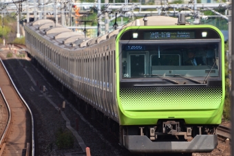 山手線 JR東日本E235系電車 鉄道フォト・写真 by まさるさん 駒込駅 (JR)：2023年11月04日13時ごろ