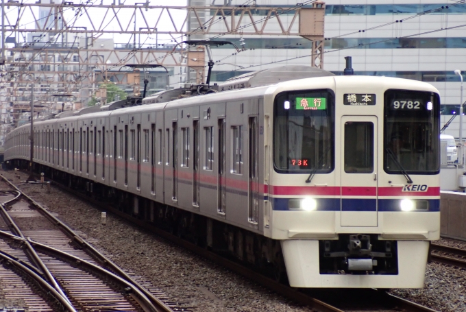 鉄道フォト・写真：京王電鉄 京王9000系電車 9782 笹塚駅 鉄道フォト・写真 by Shibaさん - 撮影日 2024/07/10 17:36