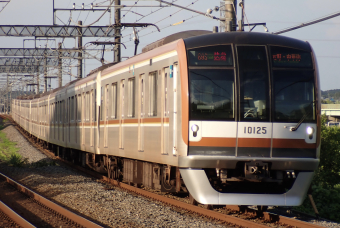 東京メトロ 10125 (東京メトロ10000系) 車両ガイド | レイルラボ(RailLab)