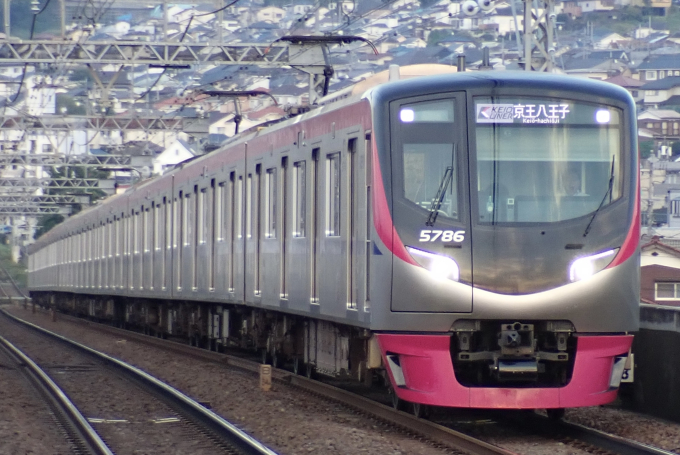 【新品】京王電鉄 5000系 試乗記念 ピンバッジ ネクタイピン 記念乗車証 Amazon | 京王電鉄 5000系 試乗記念 ピンバッジ ネクタイピン 記念乗車