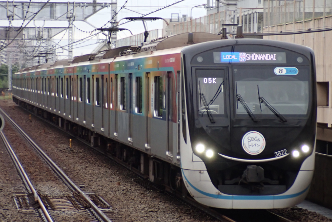東急電鉄 3822 (東急3020系) 車両ガイド | レイルラボ(RailLab)
