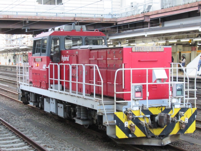 JR貨物 HD300形 HD300-17 鉄道フォト・写真 by はこね31さん 八王子駅：2022年12月26日15時ごろ