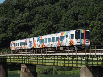 JR四国 2100形 アンパンマントレイン 2117 鉄道フォト・写真 by FM-805Dさん ：2020年09月21日10時ごろ