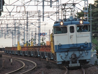 JR西日本 国鉄EF65形電気機関車 EF65-1128 鉄道フォト・写真 by FM-805Dさん 須磨駅：2022年08月28日18時ごろ