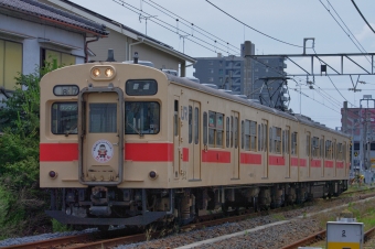 JR西日本 クハ105形 クハ105-13 鉄道フォト・写真 by FM-805Dさん 和歌山駅 (JR)：2014年06月21日11時ごろ