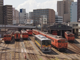 JR西日本 DEC700形 DEC700-1 鉄道フォト・写真 by FM-805Dさん 岡山駅：2021年10月09日12時ごろ