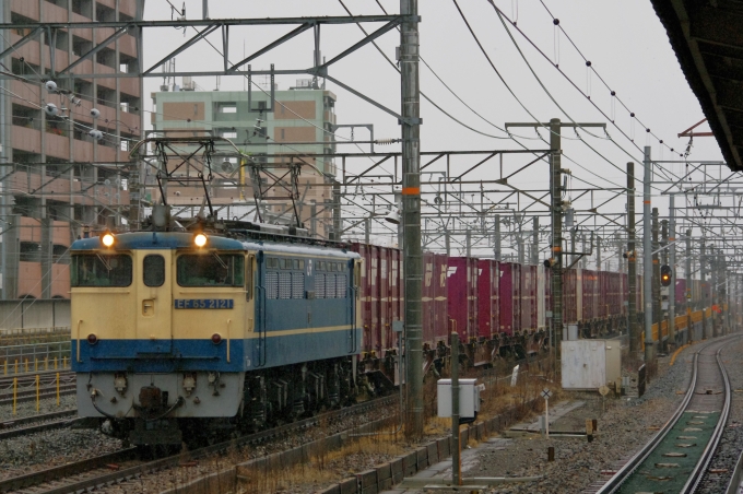 JR貨物 国鉄EF65形電気機関車 EF65-2121 鉄道フォト・写真 by FM-805Dさん 千里丘駅：2015年03月01日14時ごろ