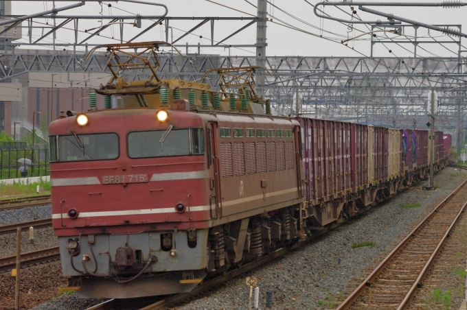 JR貨物 国鉄EF81形電気機関車 EF81-715 鉄道フォト・写真 by FM-805Dさん 茨木駅：2015年07月04日14時ごろ
