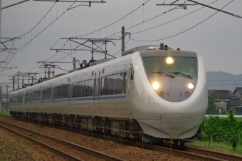 JR西日本 681系電車 はくたか(特急) 鉄道フォト・写真 by FM-805Dさん 東富山駅：2013年09月15日16時ごろ