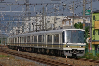 JR西日本 クハ221形 クハ221-80 鉄道フォト・写真 by FM-805Dさん 千里丘駅：2013年11月09日14時ごろ