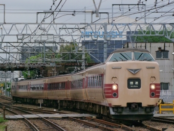 JR西日本 クハ381形 クハ381-127 鉄道フォト・写真 by FM-805Dさん 塚口駅 (JR)：2011年06月02日06時ごろ