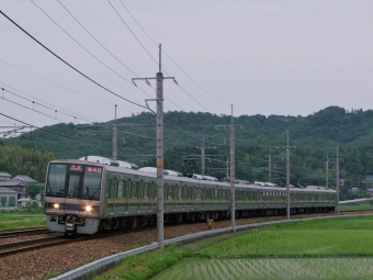 JR西日本207系電車 鉄道フォト・写真 by FM-805Dさん 三田駅 (兵庫県|JR)：2011年06月15日18時ごろ