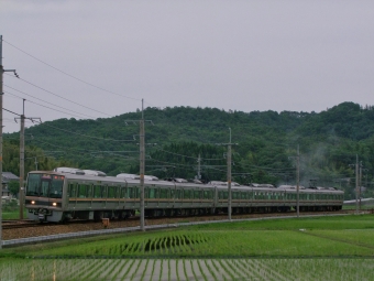 JR西日本207系電車 鉄道フォト・写真 by FM-805Dさん 三田駅 (兵庫県|JR)：2011年06月15日17時ごろ