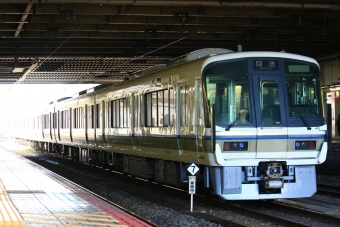 JR西日本 クハ221形 クハ221-31 鉄道フォト・写真 by ikさん 京都駅 (JR)：2022年10月18日14時ごろ