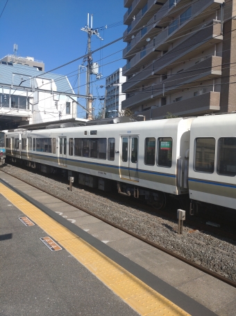JR西日本 モハ221形 モハ221-46 鉄道フォト・写真 by 沙耶さん ：2022年11月09日10時ごろ