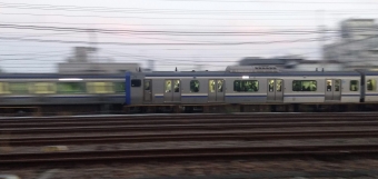 JR東日本E235系電車 鉄道フォト・写真 by カルロスさん 新小岩駅：2023年10月11日17時ごろ