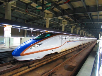 JR東日本 E7・W7系新幹線電車 鉄道フォト・写真 by #2100keikyuさん 金沢駅 (JR)：2021年12月30日17時ごろ