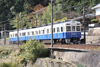 能勢電鉄 1725 鉄道フォト・写真 by takehopeさん ：2022年11月18日11時ごろ