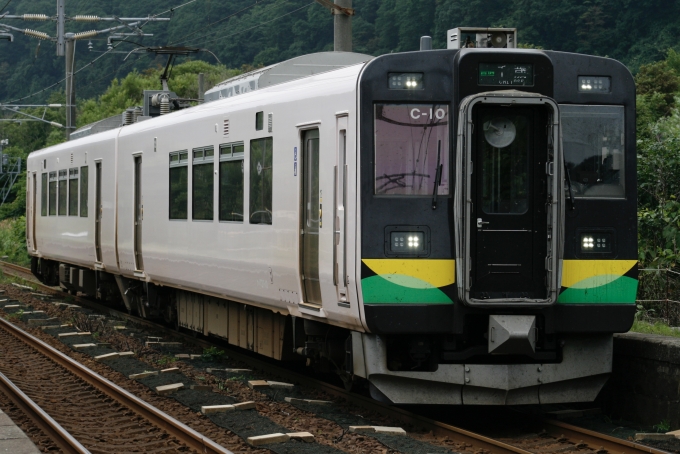 鉄道フォト・写真：JR北海道737系電車  クモハ737-10 富浦駅 (北海道) 鉄道フォト・写真 by S V Oさん - 撮影日 2024/08/03 12:21