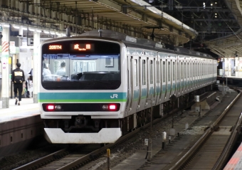 JR東日本E231系電車 鉄道フォト・写真 by mocotan☆さん 東京駅 (JR)：2021年10月06日20時ごろ