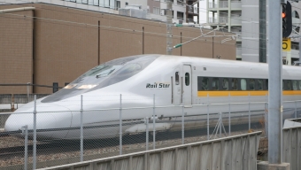 JR西日本 724形(T`c) 724-7512 鉄道フォト・写真 by 一般人よりは電車好きな人さん 吉塚駅：2022年12月28日16時ごろ