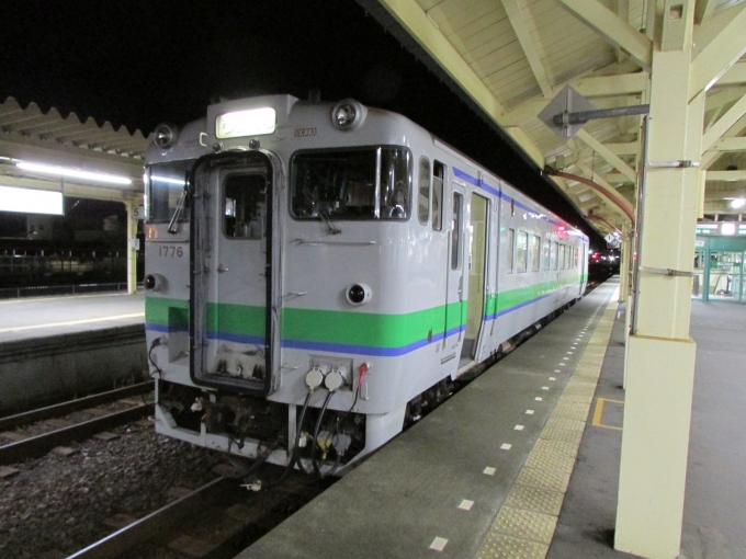 JR北海道 キハ40形 キハ40 1776 鉄道フォト・写真 by kanaさん 釧路駅：2021年11月13日17時ごろ