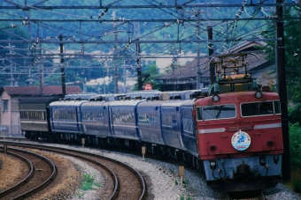 JR西日本 EF81+24系25型客車+マイテ492 鉄道フォト・写真 by amiさん ：1989年03月21日00時ごろ