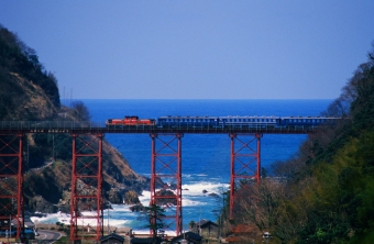 JR西日本 国鉄DD51形ディーゼル機関車 鉄道フォト・写真 by amiさん 餘部駅：1989年03月19日00時ごろ