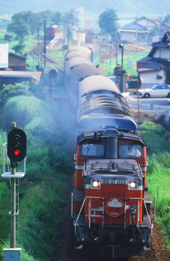 JR西日本 国鉄DD51形ディーゼル機関車 出雲(特急) DD511121 鉄道フォト・写真 by amiさん 西出雲駅：1989年08月15日00時ごろ