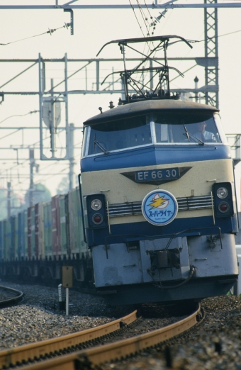 国鉄EF66形電気機関車 スーパーライナー EF6630 鉄道フォト・写真 by amiさん 山崎駅 (京都府)：2024年07月21日20時ごろ