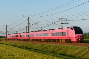 JR東日本 クロE652形 クロE652-1007 鉄道フォト・写真 by tnさん 帯織駅：2022年08月21日17時ごろ