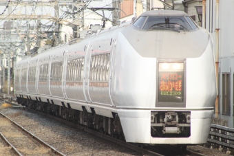 JR東日本 スワローあかぎ8号 651系1000番台 鉄道フォト・写真 by とんぬらさん ：2023年02月03日09時ごろ