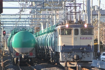 JR貨物 国鉄EF65形電気機関車 鉄道フォト・写真 by とんぬらさん ：2022年12月13日00時ごろ