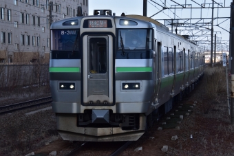 JR北海道733系電車 快速エアポート 鉄道フォト・写真 by 若人旅さん 恵庭駅：2023年03月19日09時ごろ